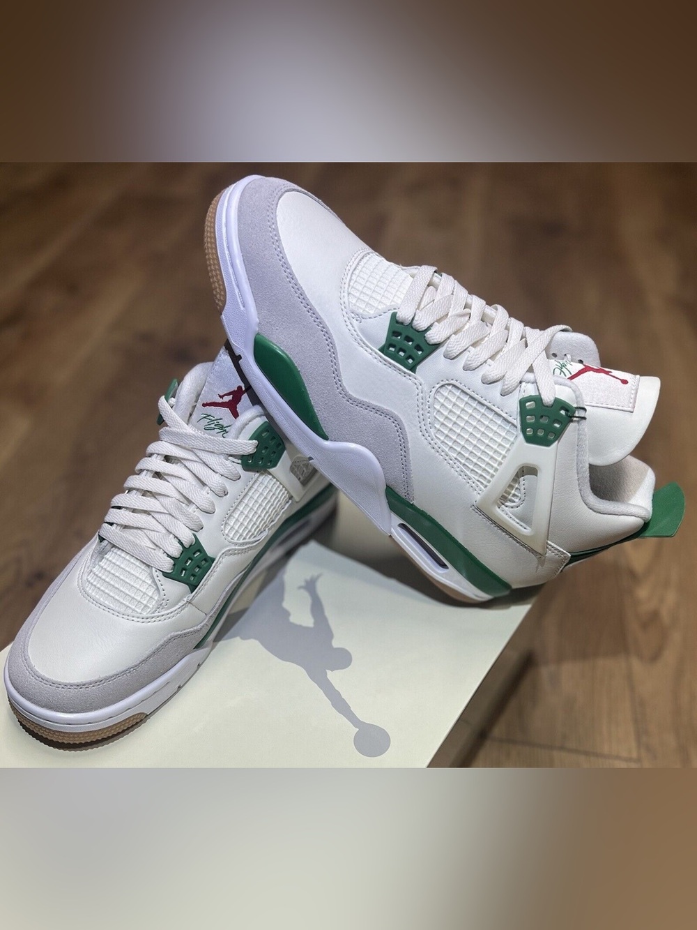 🎶 New - Air Jordan 4 Retro SP x Nike SB Pine Green - Picture 4 of 6